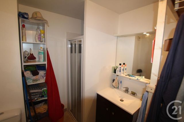 Afficher la photo en grand Appartement F2 à vendre - 2 pièces - 39.5 m2 - PONT L ABBE - 29 - BRETAGNE - Century 21 Celtimmo