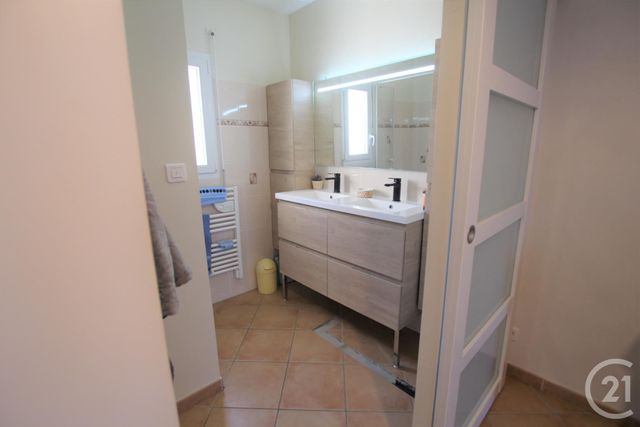 maison à vendre - 7 pièces - 106.47 m2 - PLOZEVET - 29 - BRETAGNE - Century 21 Celtimmo maison à vendre - 7 pièces - 106.47 m2 - PLOZEVET - 29 - BRETAGNE - Century 21 Celtimmo