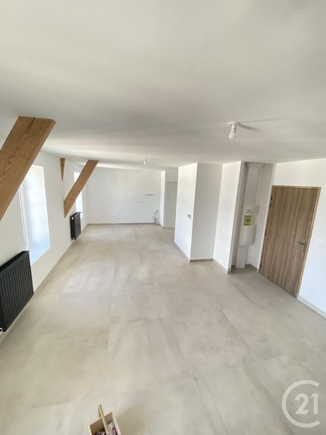 Afficher la photo en grand appartement à vendre - 4 pièces - 93.88 m2 - PONT CROIX - 29 - BRETAGNE - Century 21 Celtimmo