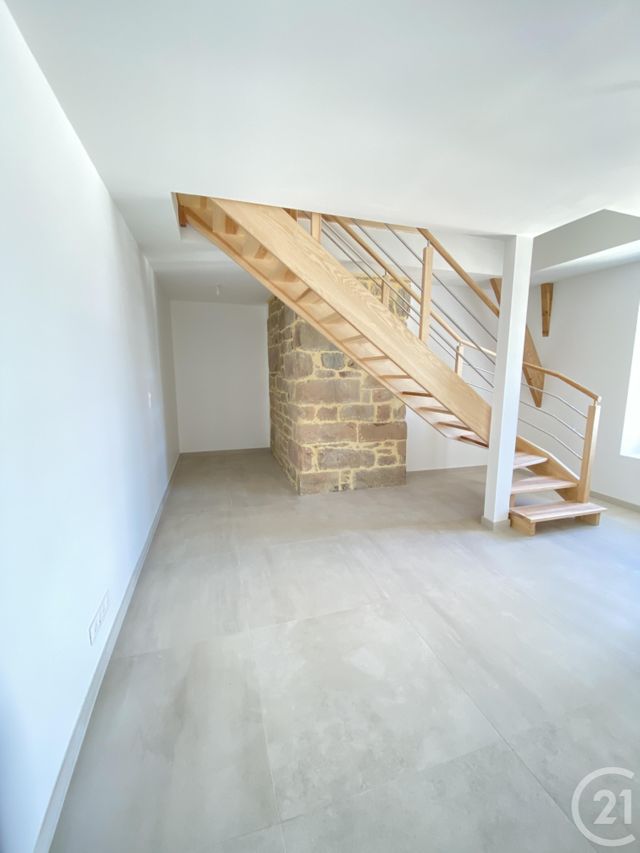 Afficher la photo en grand appartement à vendre - 4 pièces - 93.88 m2 - PONT CROIX - 29 - BRETAGNE - Century 21 Celtimmo