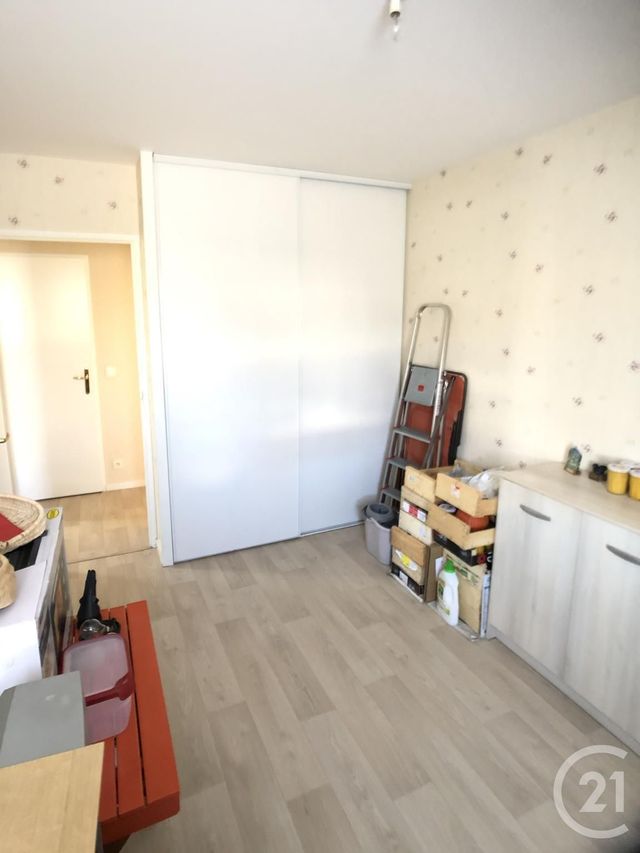 Afficher la photo en grand Appartement T3 à vendre - 4 pièces - 62.38 m2 - CONCARNEAU - 29 - BRETAGNE - Century 21 Celtimmo