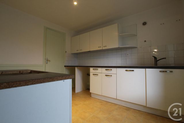 Afficher la photo en grand maison à vendre - 6 pièces - 114.0 m2 - LOCTUDY - 29 - BRETAGNE - Century 21 Celtimmo