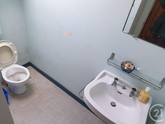 Afficher la photo en grand maison à vendre - 12 pièces - 235.0 m2 - ELLIANT - 29 - BRETAGNE - Century 21 Celtimmo