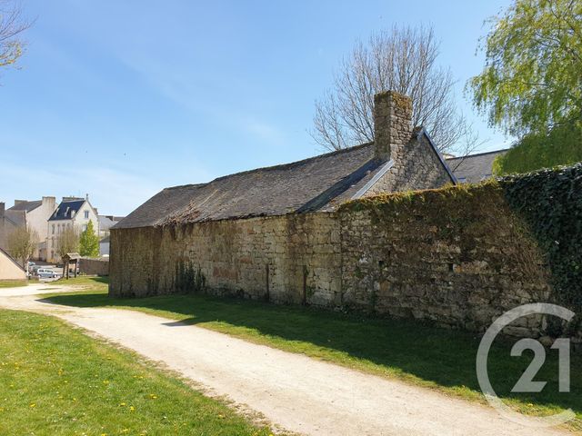Afficher la photo en grand maison à vendre - 12 pièces - 235.0 m2 - ELLIANT - 29 - BRETAGNE - Century 21 Celtimmo