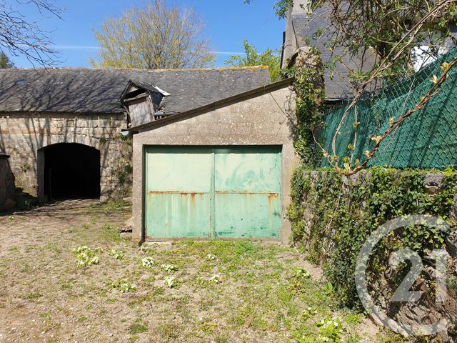 Afficher la photo en grand maison à vendre - 12 pièces - 235.0 m2 - ELLIANT - 29 - BRETAGNE - Century 21 Celtimmo