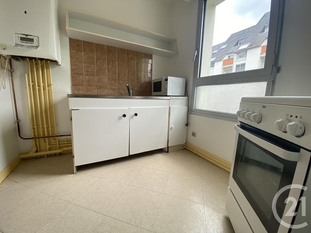 appartement à louer - 2 pièces - 40.0 m2 - QUIMPER - 29 - BRETAGNE - Century 21 Celtimmo appartement à louer - 2 pièces - 40.0 m2 - QUIMPER - 29 - BRETAGNE - Century 21 Celtimmo