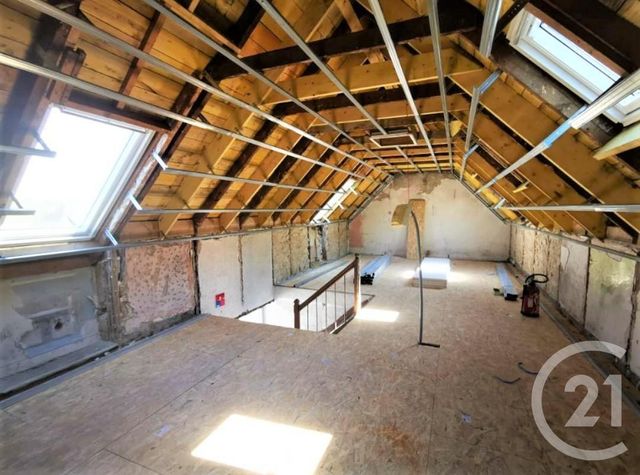 Afficher la photo en grand immeuble à vendre - 150.0 m2 - QUIMPER - 29 - BRETAGNE - Century 21 Celtimmo
