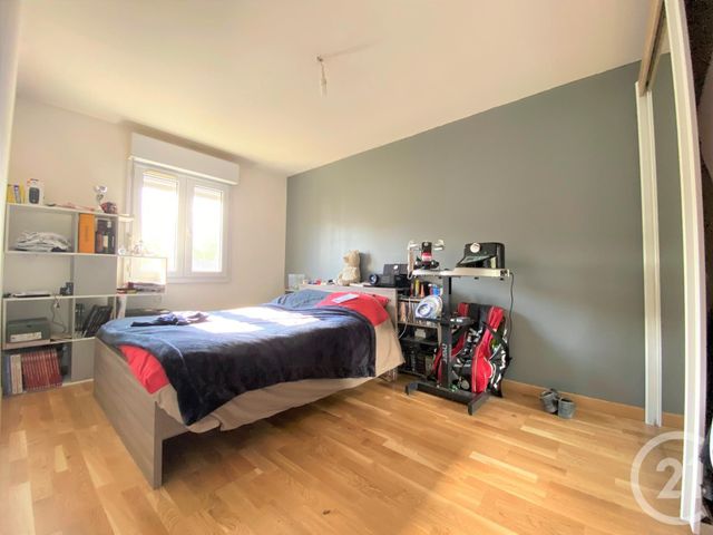 Appartement Duplex à vendre - 3 pièces - 61.0 m2 - QUIMPER - 29 - BRETAGNE - Century 21 Celtimmo Appartement Duplex à vendre - 3 pièces - 61.0 m2 - QUIMPER - 29 - BRETAGNE - Century 21 Celtimmo