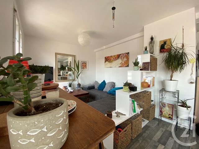 Appartement F4 à vendre - 5 pièces - 71.0 m2 - QUIMPER - 29 - BRETAGNE - Century 21 Celtimmo Appartement F4 à vendre - 5 pièces - 71.0 m2 - QUIMPER - 29 - BRETAGNE - Century 21 Celtimmo