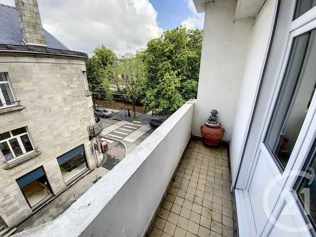 Afficher la photo en grand Appartement T3 à vendre - 5 pièces - 95.56 m2 - QUIMPER - 29 - BRETAGNE - Century 21 Celtimmo
