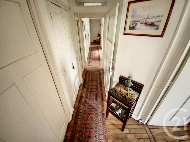 Afficher la photo en grand Appartement T3 à vendre - 5 pièces - 95.56 m2 - QUIMPER - 29 - BRETAGNE - Century 21 Celtimmo