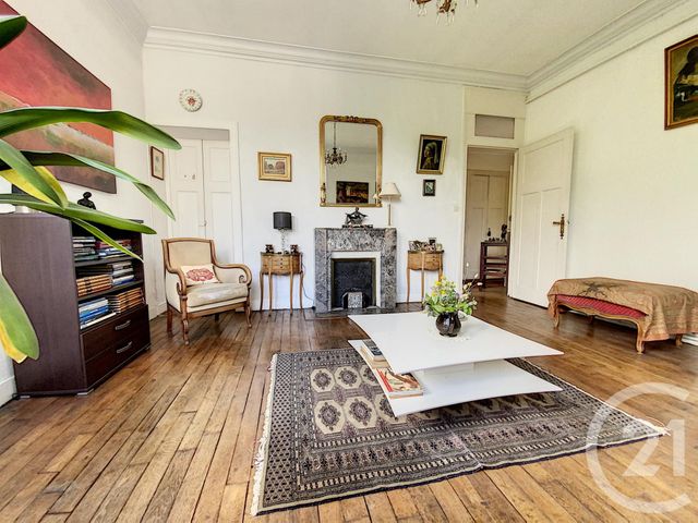 Afficher la photo en grand Appartement T3 à vendre - 5 pièces - 95.56 m2 - QUIMPER - 29 - BRETAGNE - Century 21 Celtimmo