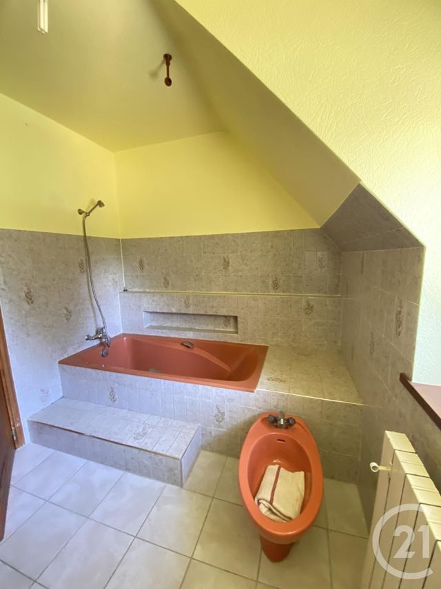 Afficher la photo en grand maison à vendre - 6 pièces - 161.38 m2 - LANDUDEC - 29 - BRETAGNE - Century 21 Celtimmo