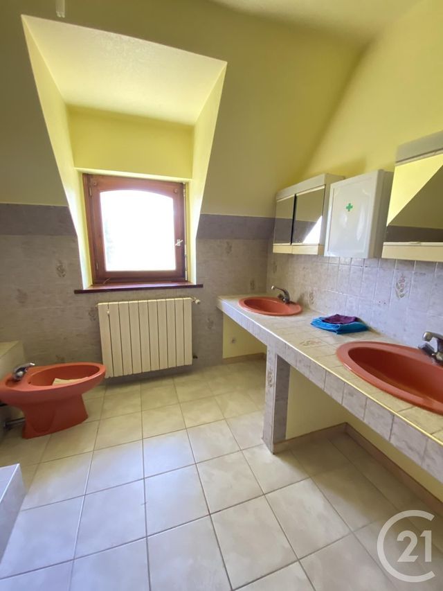Afficher la photo en grand maison à vendre - 6 pièces - 161.38 m2 - LANDUDEC - 29 - BRETAGNE - Century 21 Celtimmo