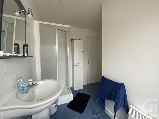 Appartement F2 à louer - 2 pièces - 44.0 m2 - GUILVINEC - 29 - BRETAGNE - Century 21 Celtimmo Appartement F2 à louer - 2 pièces - 44.0 m2 - GUILVINEC - 29 - BRETAGNE - Century 21 Celtimmo
