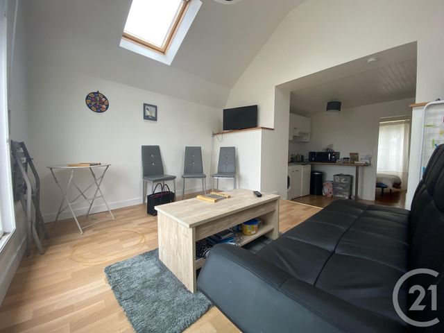 Appartement F2 à louer - 2 pièces - 44.0 m2 - GUILVINEC - 29 - BRETAGNE - Century 21 Celtimmo Appartement F2 à louer - 2 pièces - 44.0 m2 - GUILVINEC - 29 - BRETAGNE - Century 21 Celtimmo