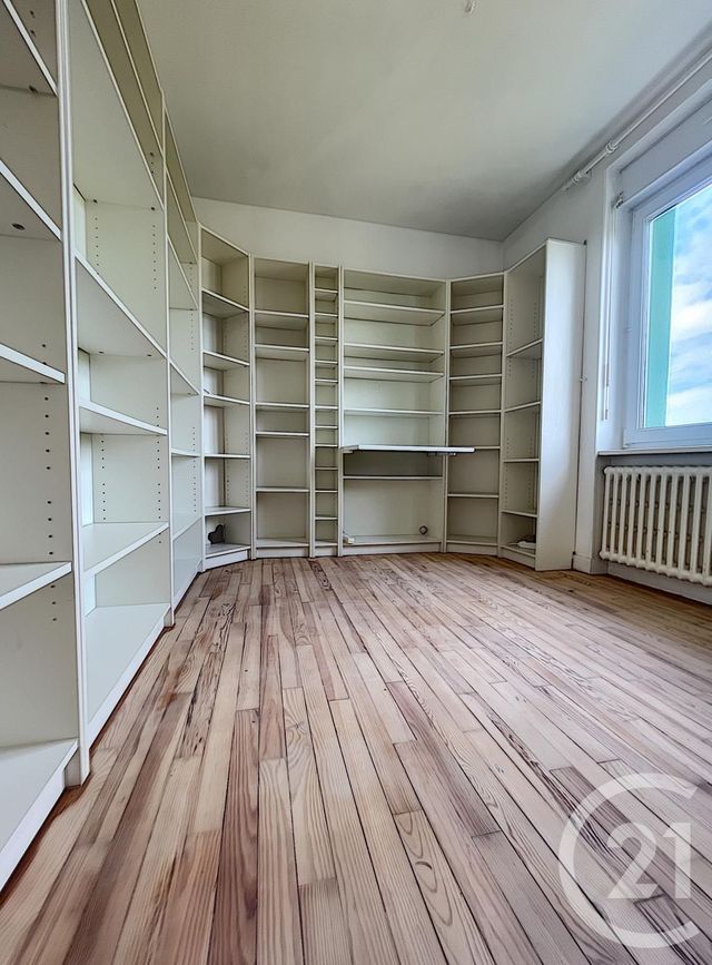 Afficher la photo en grand maison à vendre - 9 pièces - 137.78 m2 - PLUGUFFAN - 29 - BRETAGNE - Century 21 Celtimmo
