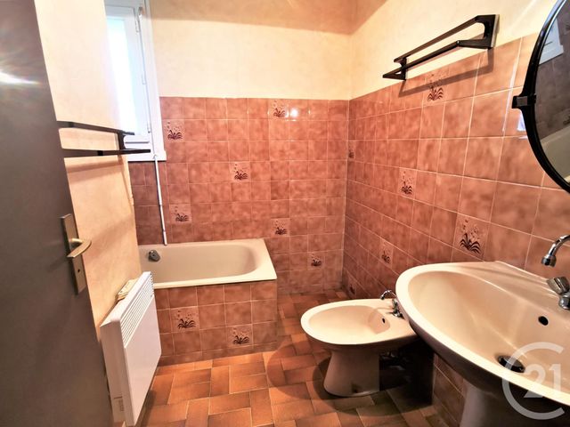 Afficher la photo en grand maison à vendre - 5 pièces - 82.62 m2 - ERGUE GABERIC - 29 - BRETAGNE - Century 21 Celtimmo
