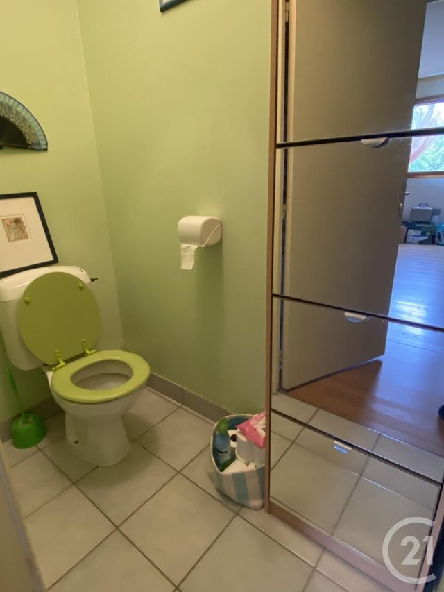 Afficher la photo en grand Appartement T2 à louer - 2 pièces - 40.0 m2 - QUIMPER - 29 - BRETAGNE - Century 21 Celtimmo