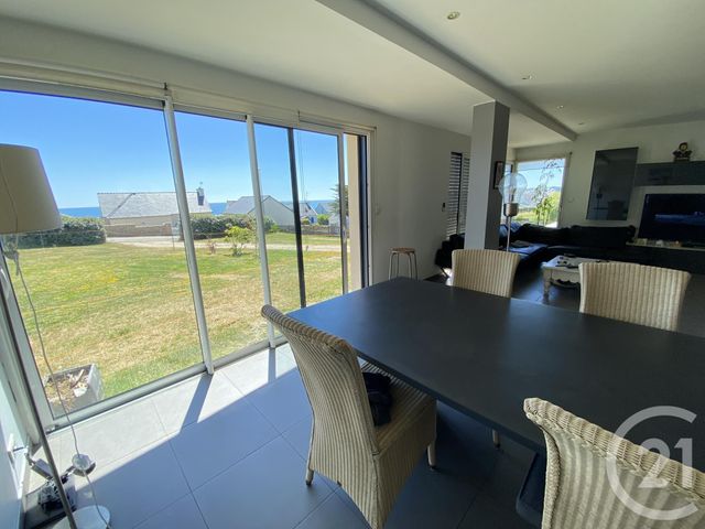 Afficher la photo en grand maison à vendre - 7 pièces - 141.55 m2 - PLOUHINEC - 29 - BRETAGNE - Century 21 Celtimmo