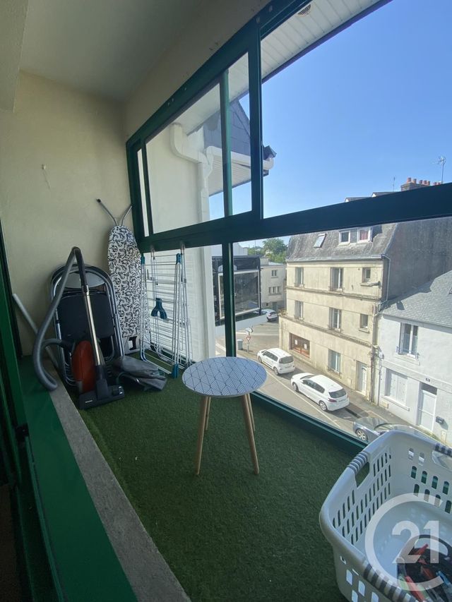 Afficher la photo en grand Appartement T3 à louer - 3 pièces - 60.0 m2 - QUIMPER - 29 - BRETAGNE - Century 21 Celtimmo