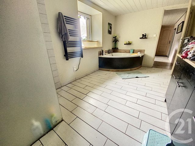 Afficher la photo en grand maison à vendre - 5 pièces - 143.87 m2 - BRIEC - 29 - BRETAGNE - Century 21 Celtimmo