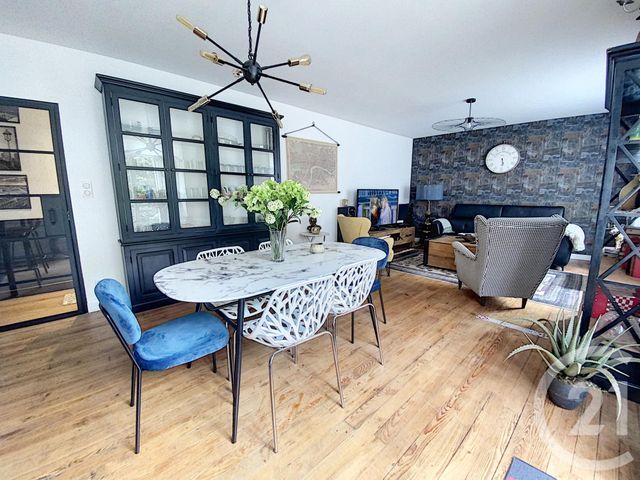 Afficher la photo en grand Appartement F3 à vendre - 3 pièces - 86.49 m2 - QUIMPER - 29 - BRETAGNE - Century 21 Celtimmo
