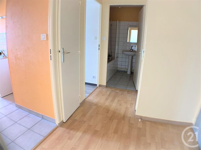 Afficher la photo en grand Appartement F2 à louer - 2 pièces - 47.69 m2 - QUIMPER - 29 - BRETAGNE - Century 21 Celtimmo