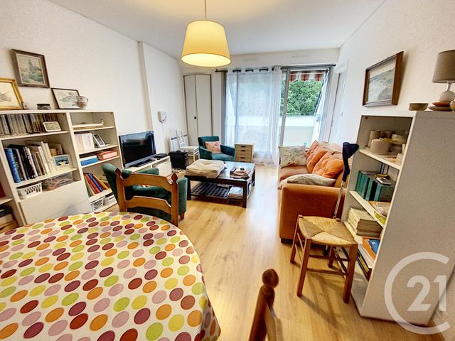 Appartement T2 à vendre - 2 pièces - 47.51 m2 - QUIMPER - 29 - BRETAGNE - Century 21 Celtimmo