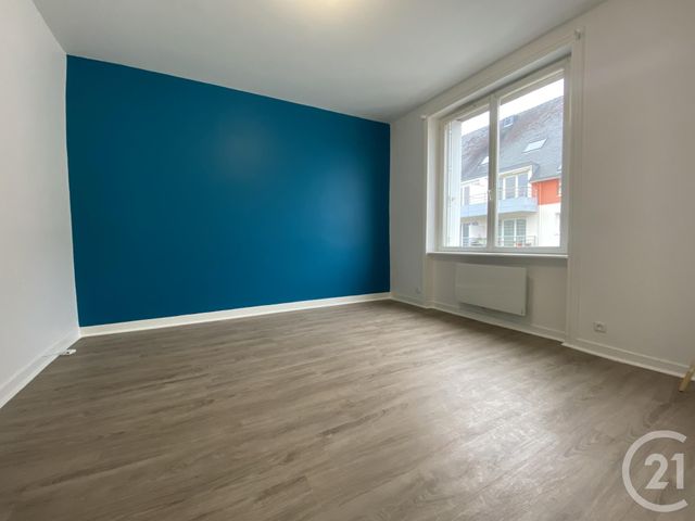 Appartement T1 à louer - 1 pièce - 29.28 m2 - QUIMPER - 29 - BRETAGNE - Century 21 Celtimmo