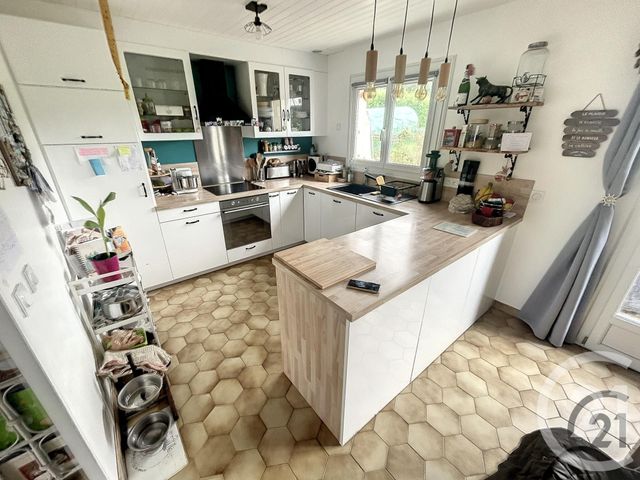 maison à vendre - 8 pièces - 150.0 m2 - ELLIANT - 29 - BRETAGNE - Century 21 Celtimmo