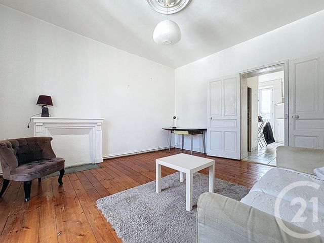 Appartement F2 à vendre - 2 pièces - 42.81 m2 - QUIMPER - 29 - BRETAGNE - Century 21 Celtimmo