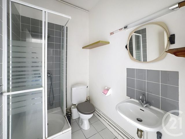 Appartement F2 à vendre - 2 pièces - 42.81 m2 - QUIMPER - 29 - BRETAGNE - Century 21 Celtimmo