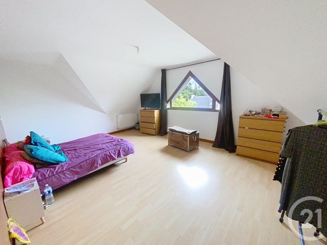 Afficher la photo en grand maison à vendre - 8 pièces - 184.0 m2 - BRIEC - 29 - BRETAGNE - Century 21 Celtimmo