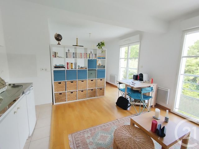 Appartement F1 à louer - 1 pièce - 33.0 m2 - QUIMPER - 29 - BRETAGNE - Century 21 Celtimmo