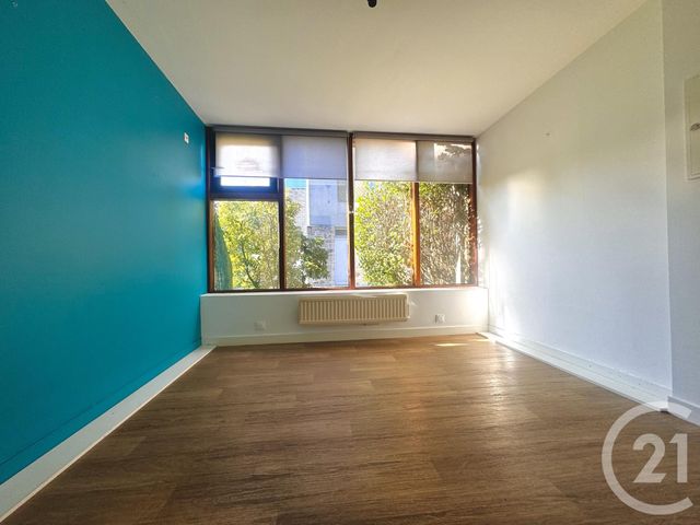 maison à vendre - 10 pièces - 116.0 m2 - PLOMELIN - 29 - BRETAGNE - Century 21 Celtimmo