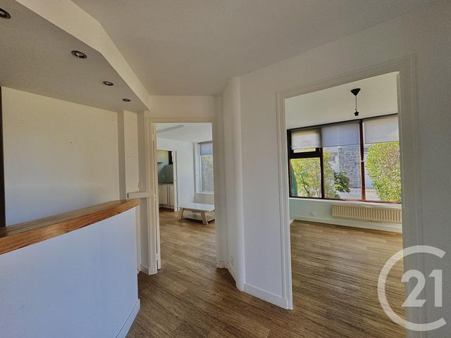 maison à vendre - 10 pièces - 116.0 m2 - PLOMELIN - 29 - BRETAGNE - Century 21 Celtimmo