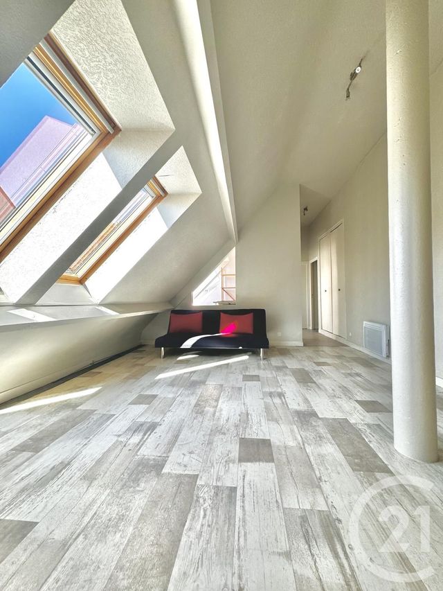 maison à vendre - 10 pièces - 116.0 m2 - PLOMELIN - 29 - BRETAGNE - Century 21 Celtimmo