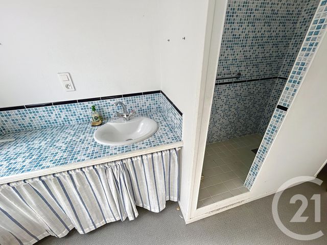 Appartement T3 à vendre - 3 pièces - 69.0 m2 - QUIMPER - 29 - BRETAGNE - Century 21 Celtimmo