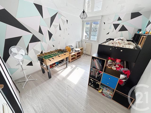 Afficher la photo en grand Appartement Loft à vendre - 6 pièces - 140.0 m2 - QUIMPER - 29 - BRETAGNE - Century 21 Celtimmo
