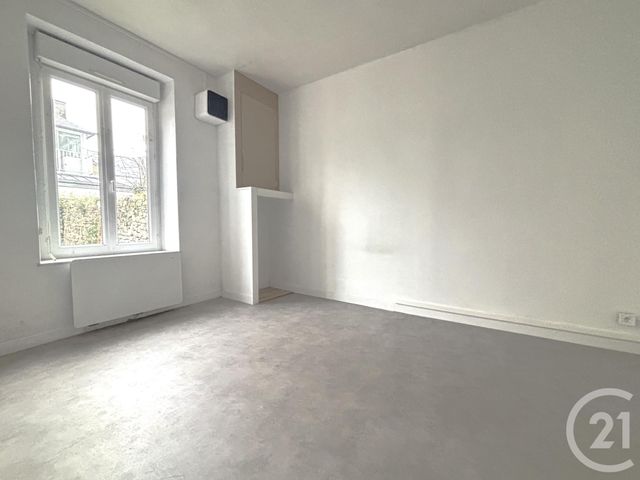 Appartement T2 à louer - 2 pièces - 40.0 m2 - QUIMPER - 29 - BRETAGNE - Century 21 Celtimmo