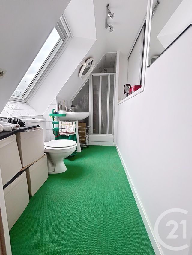 Appartement Duplex à vendre - 4 pièces - 83.92 m2 - QUIMPER - 29 - BRETAGNE - Century 21 Celtimmo