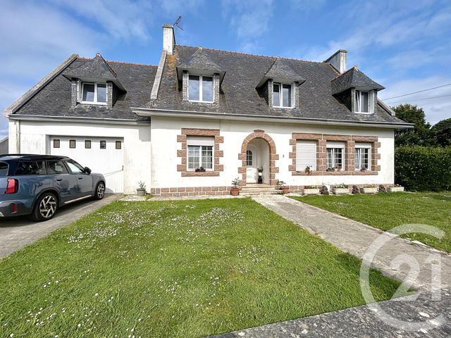 maison à vendre - 10 pièces - 190.57 m2 - PLOZEVET - 29 - BRETAGNE - Century 21 Celtimmo
