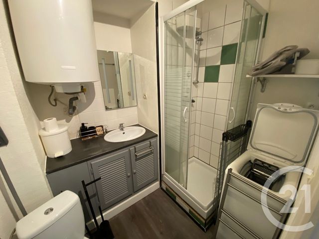 Appartement T2 à louer - 2 pièces - 30.05 m2 - QUIMPER - 29 - BRETAGNE - Century 21 Celtimmo