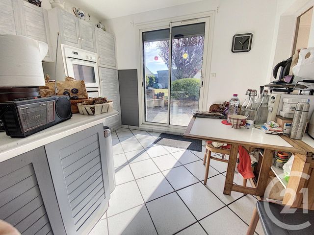 Afficher la photo en grand maison à vendre - 6 pièces - 119.0 m2 - PLOMELIN - 29 - BRETAGNE - Century 21 Celtimmo