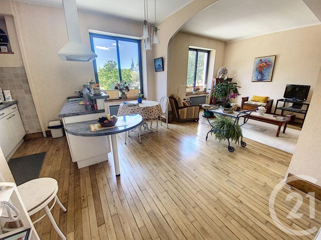 Afficher la photo en grand Appartement T3 à vendre - 3 pièces - 84.2 m2 - QUIMPER - 29 - BRETAGNE - Century 21 Celtimmo
